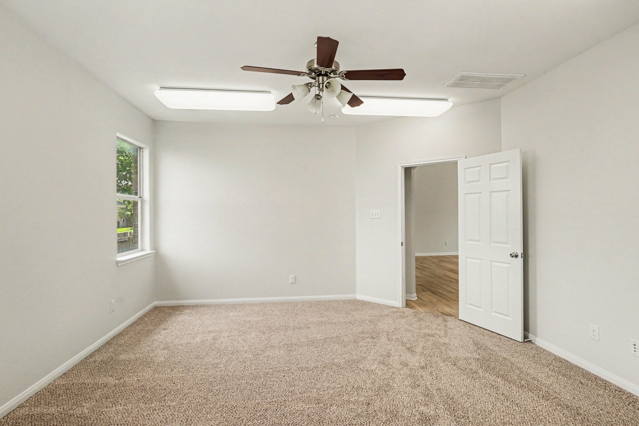 335 Quail Crossing Drive Sanger TX 76266