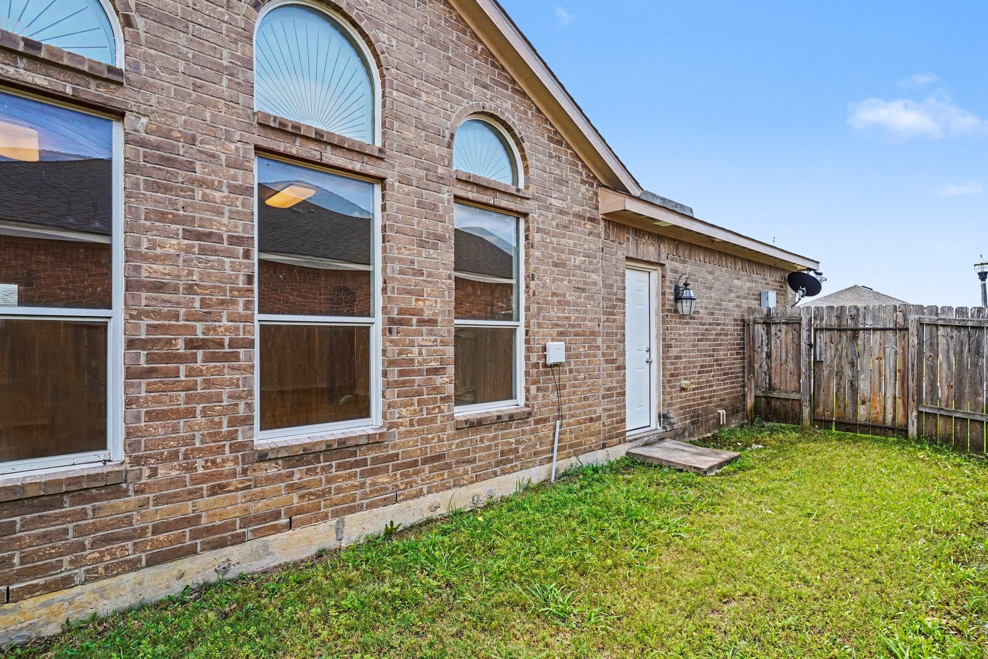 335 Quail Crossing Drive Sanger TX 76266