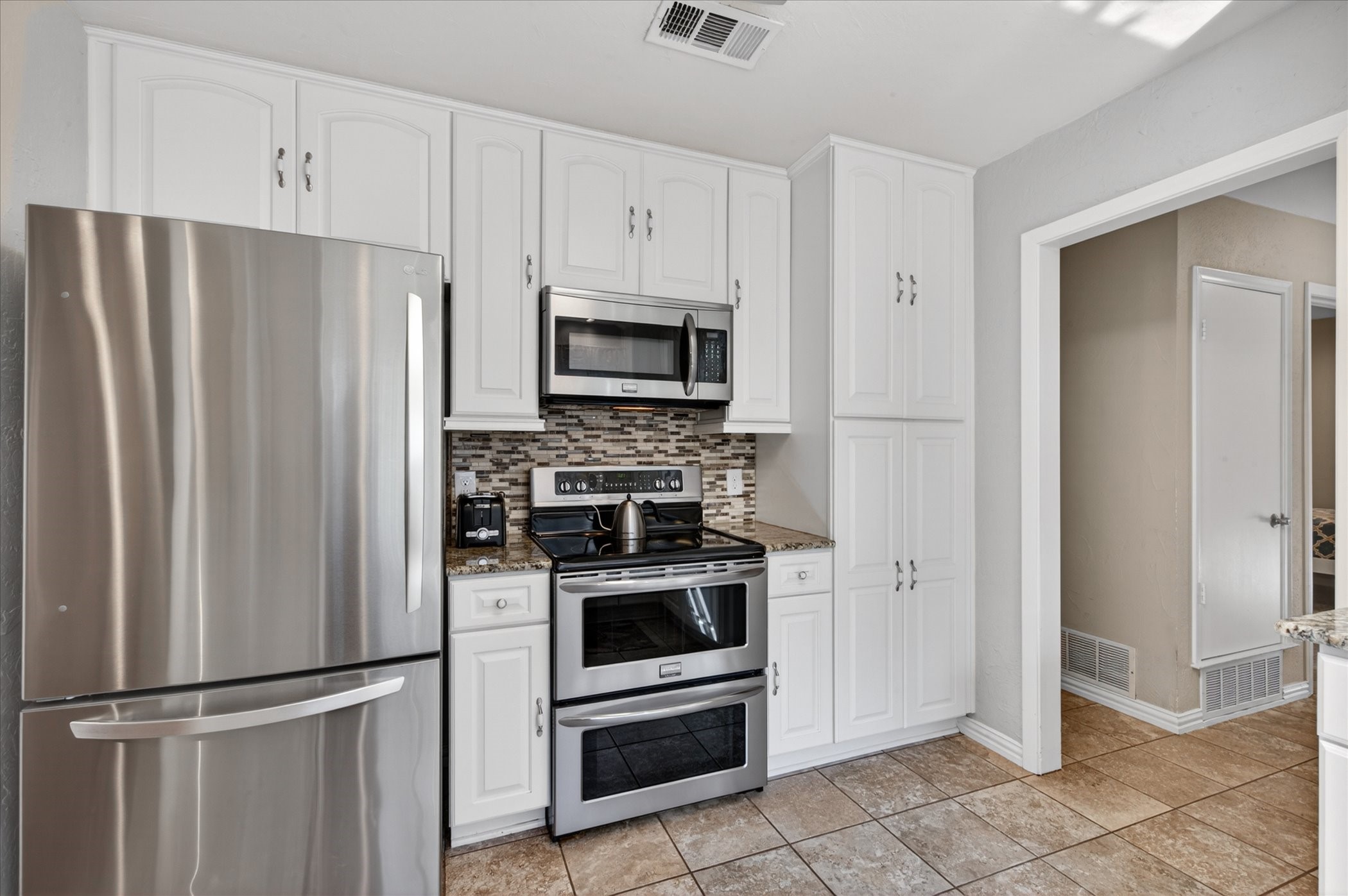 2400 Kings Country Drive Irving TX 75038