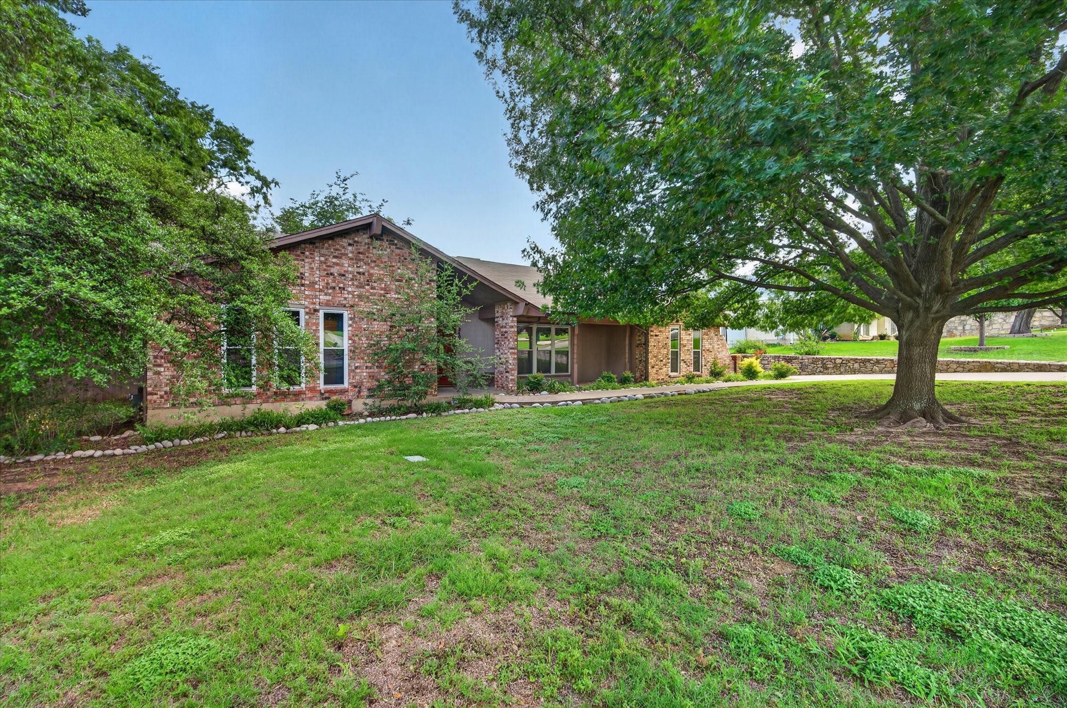 2400 Kings Country Drive Irving TX 75038