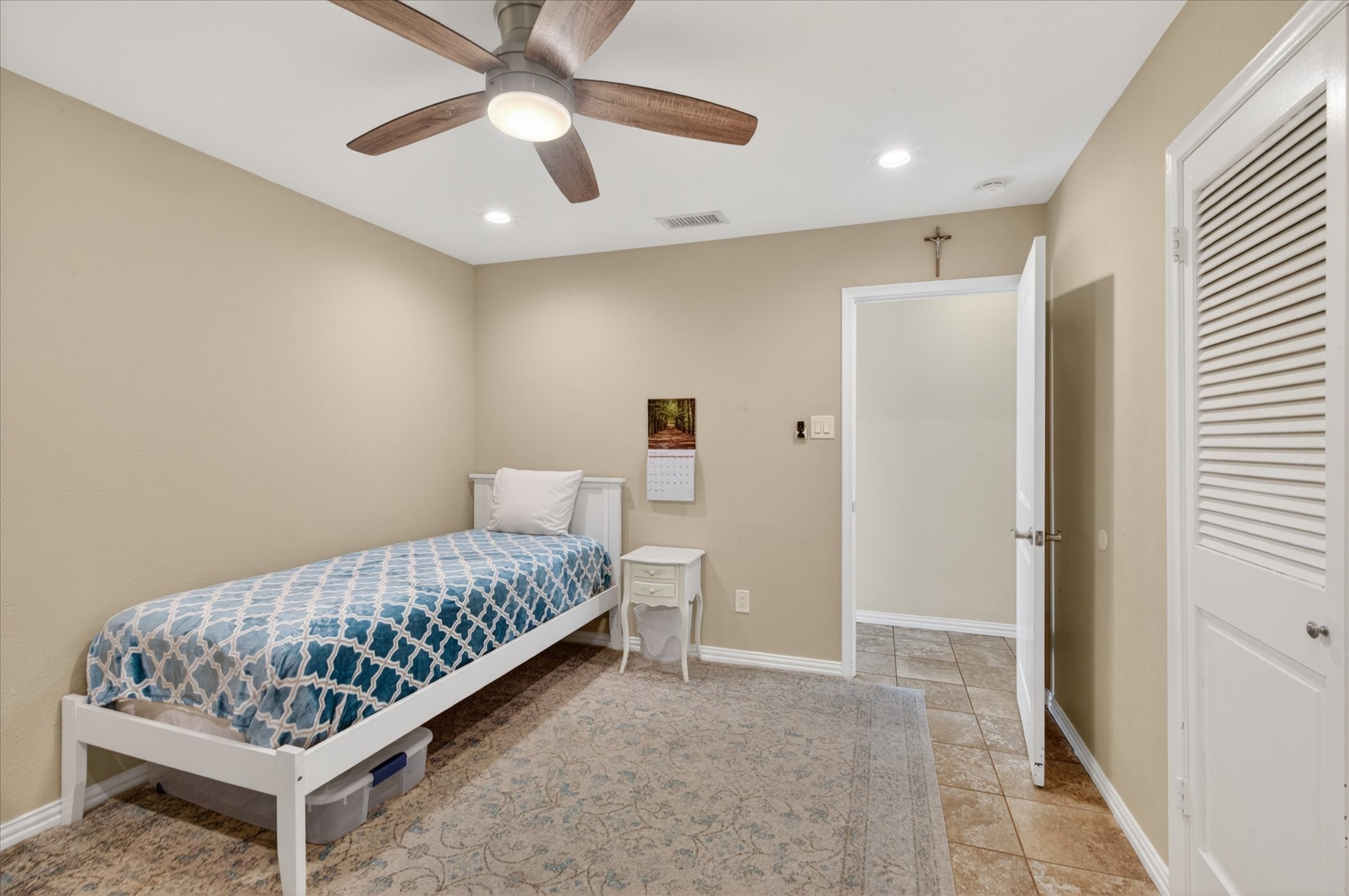 2400 Kings Country Drive Irving TX 75038