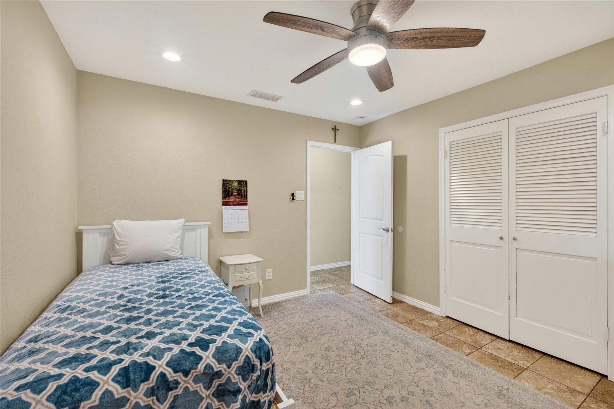 2400 Kings Country Drive Irving TX 75038