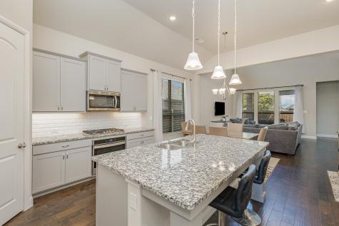 7812 Lewisville Lane Mckinney TX 75071