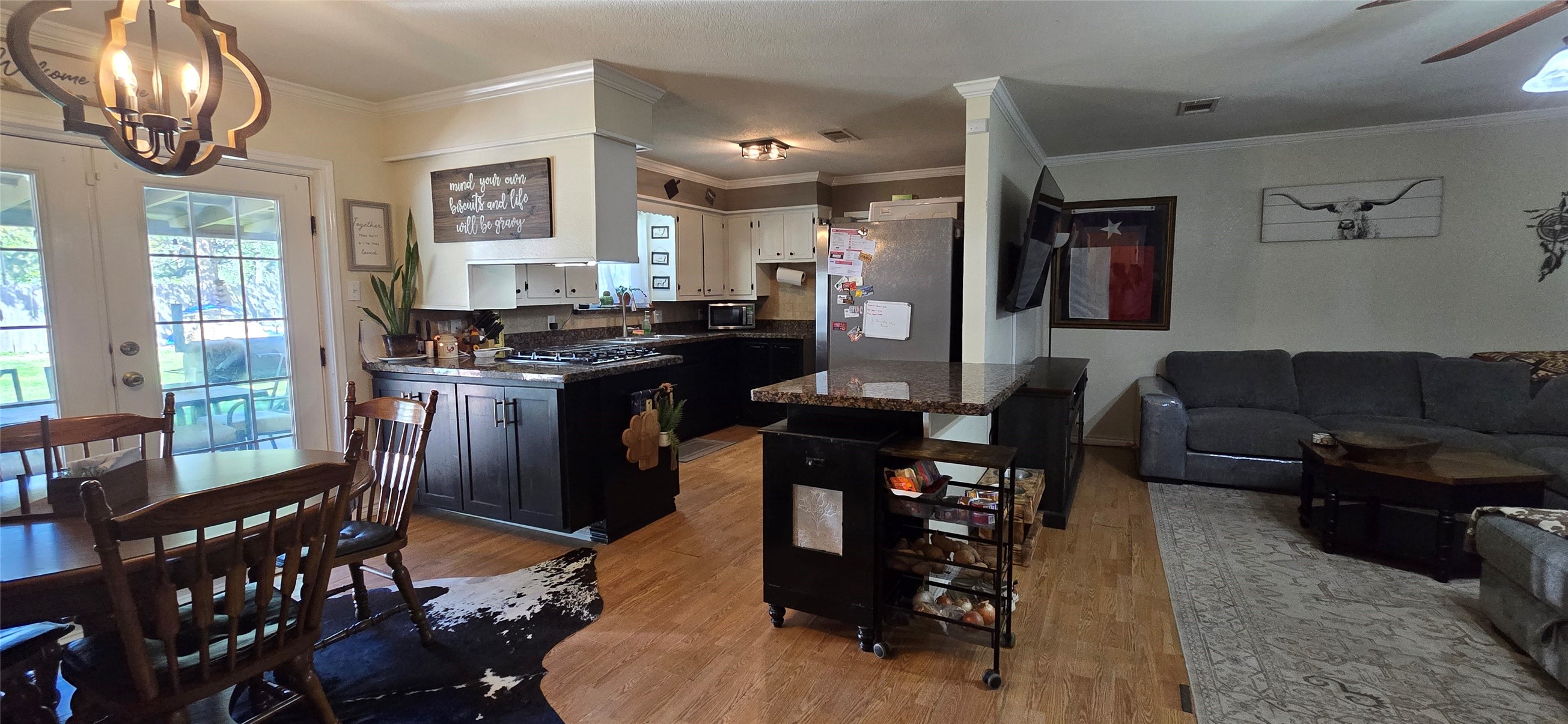 208 Mill Street Lone Oak TX 75453
