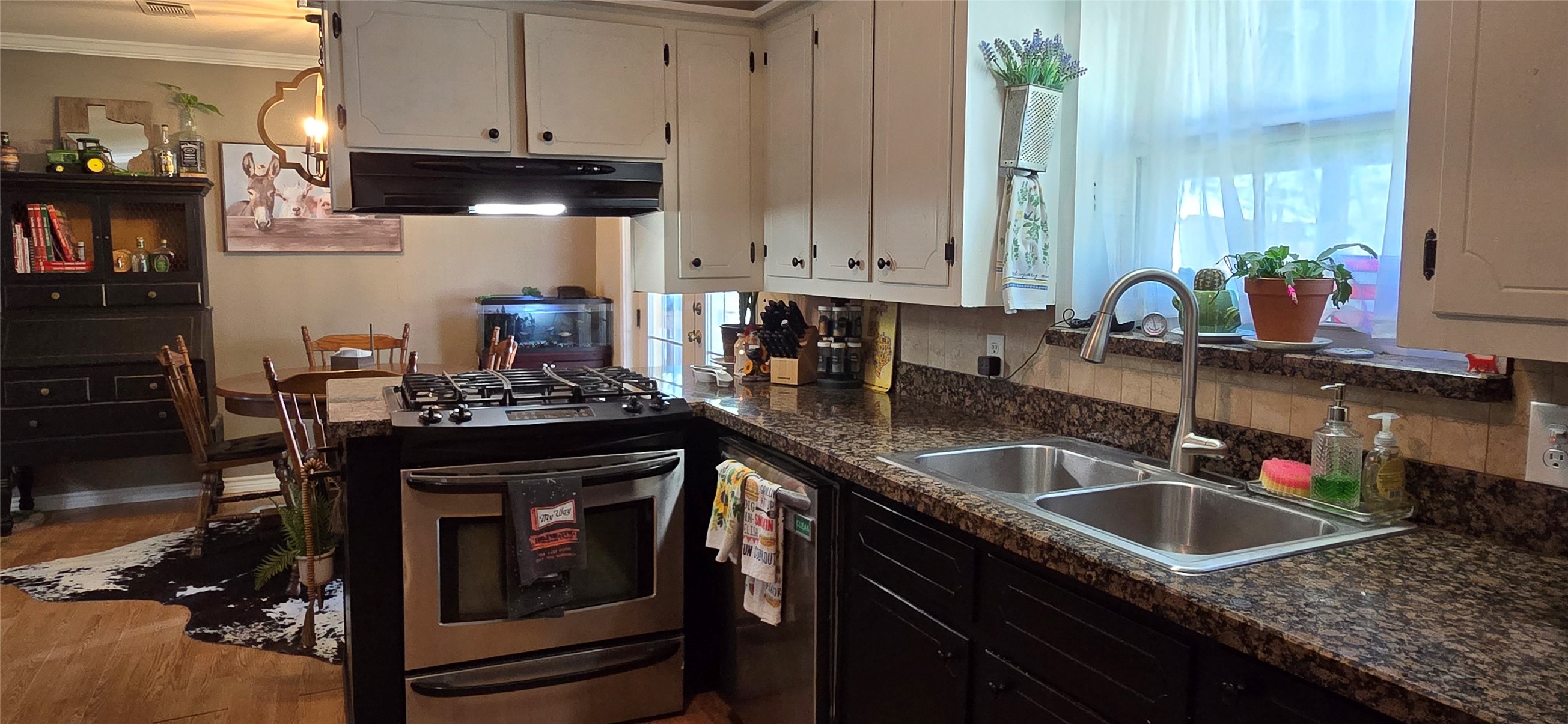 208 Mill Street Lone Oak TX 75453