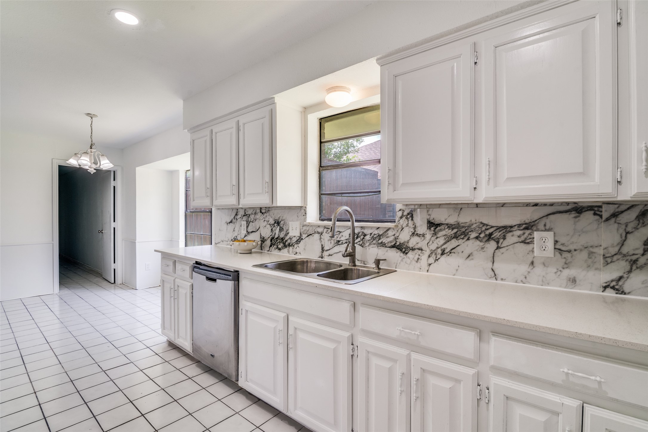 414 Willowcrest Drive Garland TX 75040