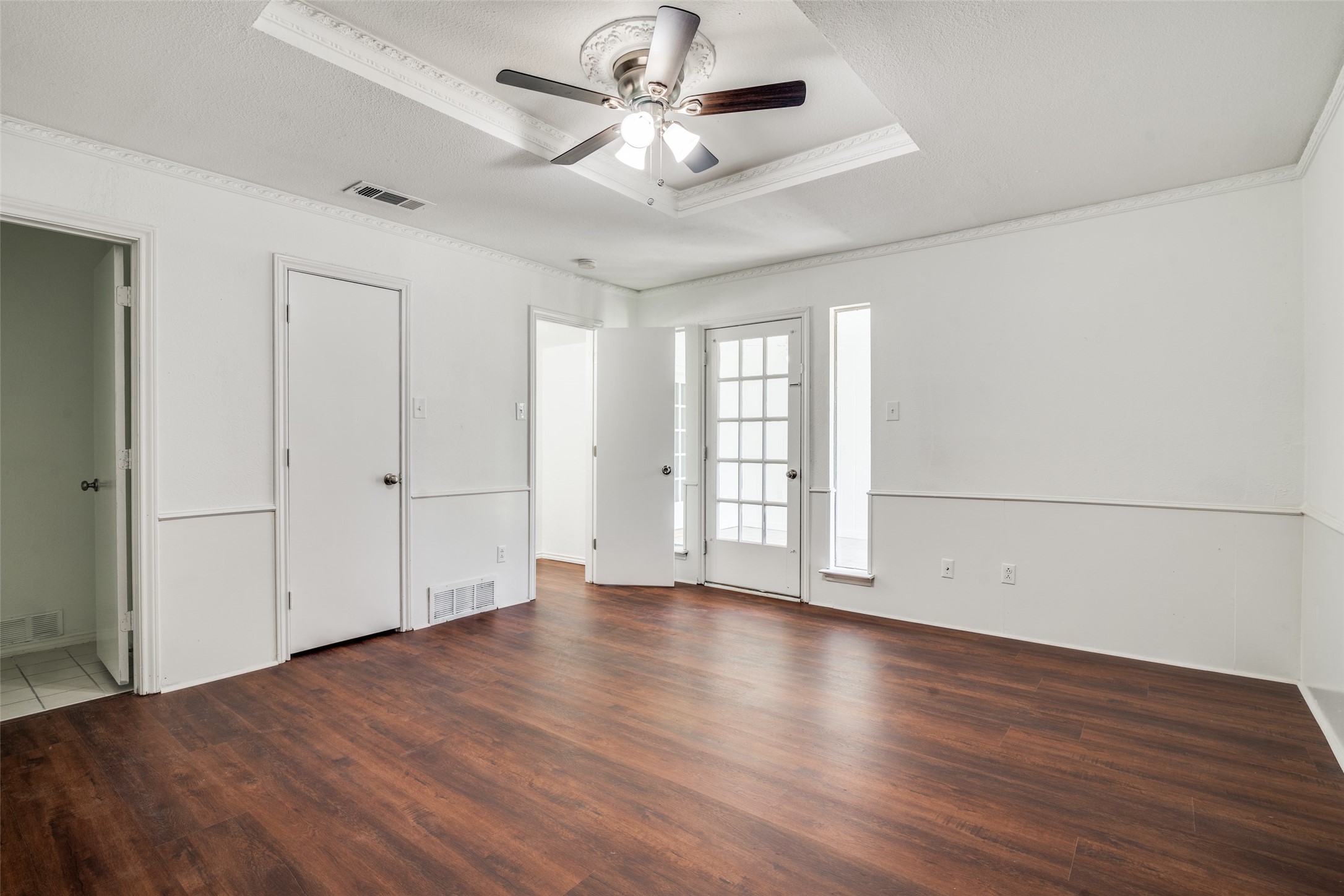 414 Willowcrest Drive Garland TX 75040