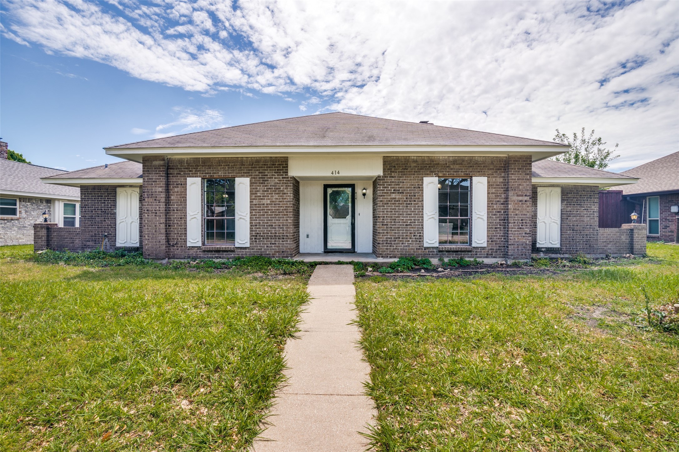 414 Willowcrest Drive Garland TX 75040