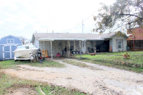 202 N Clear Street San Saba TX 76877
