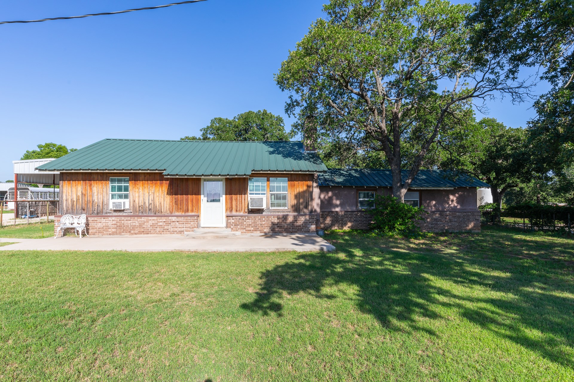 2143 County Road 113 Clyde TX 79510