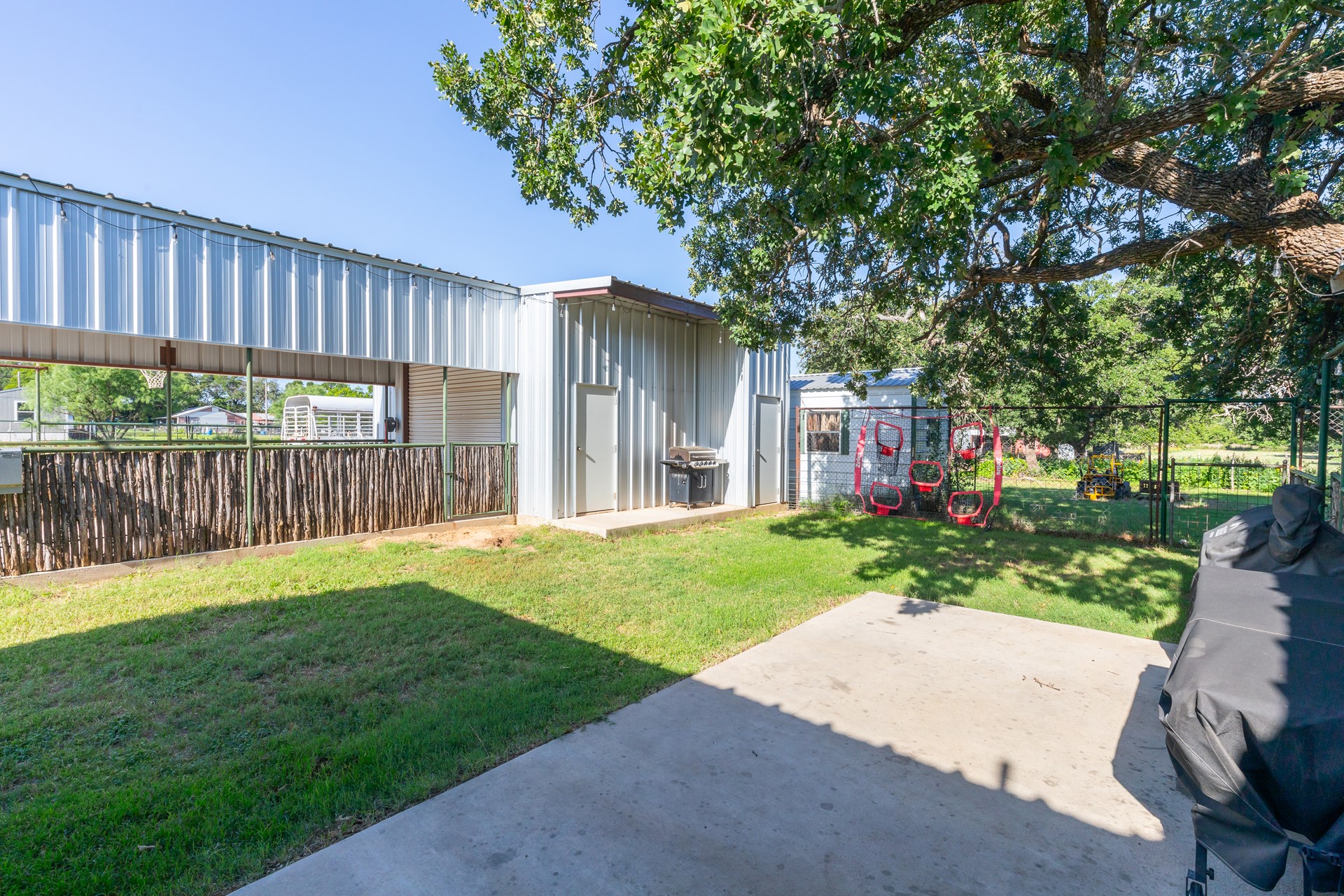2143 County Road 113 Clyde TX 79510
