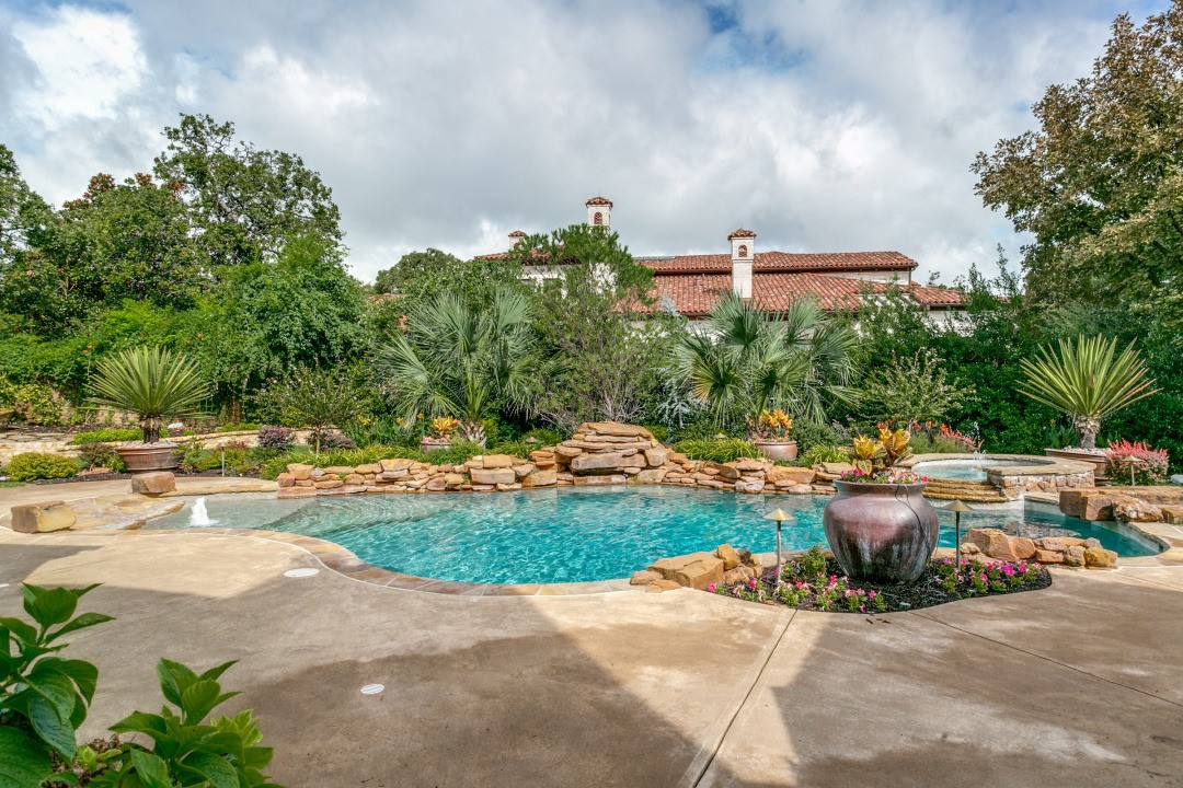 2000 White Wing Cove Westlake TX 76262