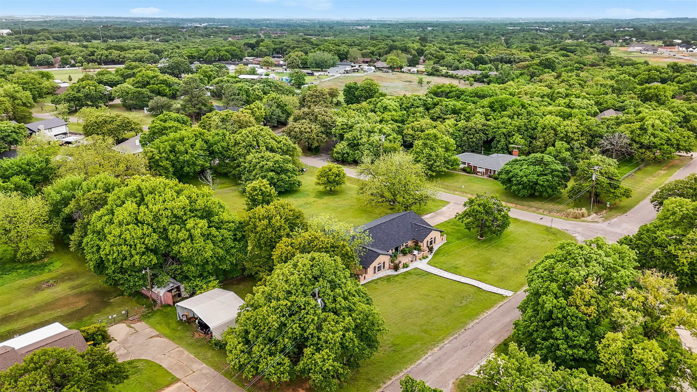 109 Hillside Drive W Burleson TX 76028