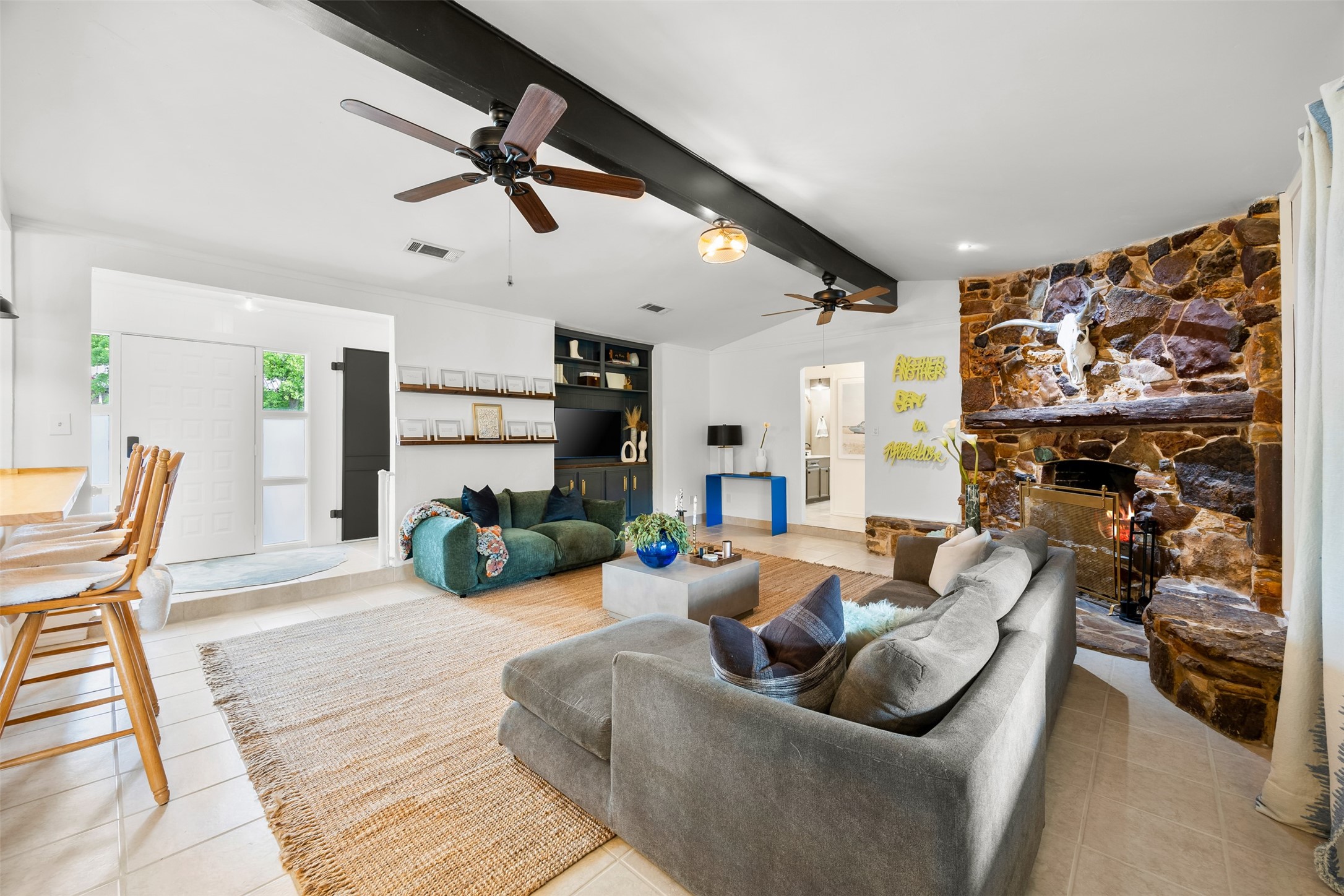 109 Hillside Drive W Burleson TX 76028