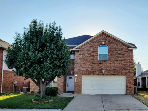 6813 Bluff View Drive Watauga TX 76137