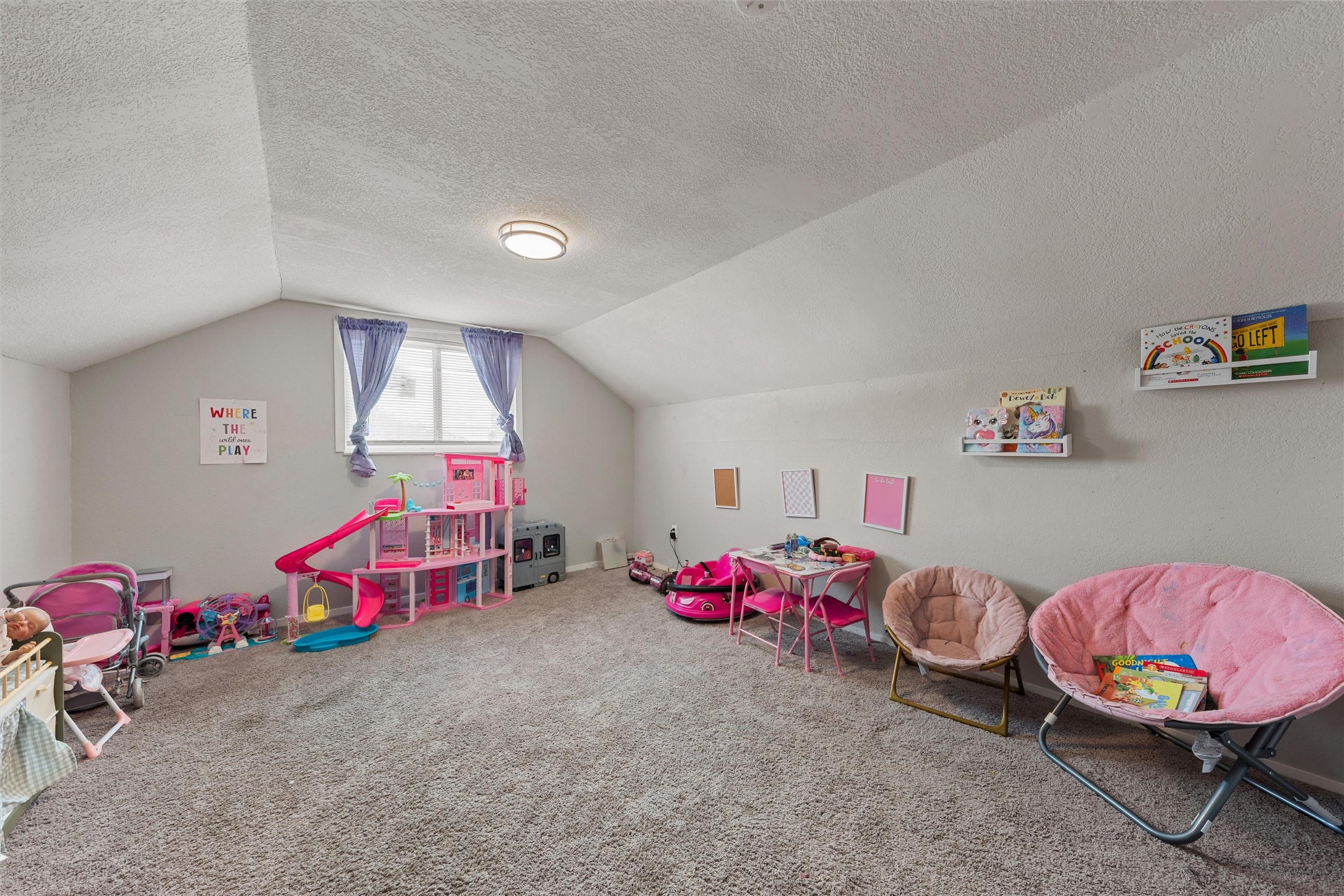 128 E Johnson Street Hewitt TX 76643