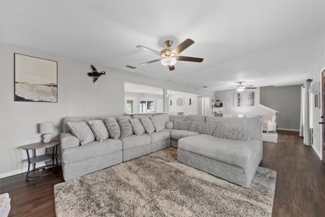 128 E Johnson Street Hewitt TX 76643