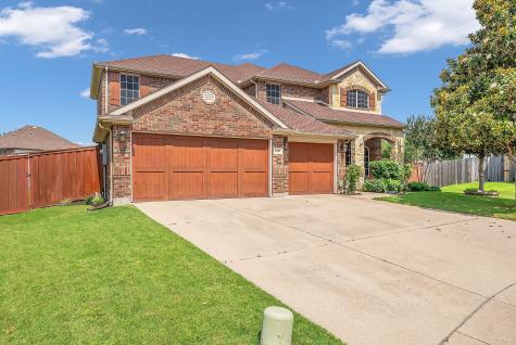 2831 Oak Glen Court Grand Prairie TX 75052