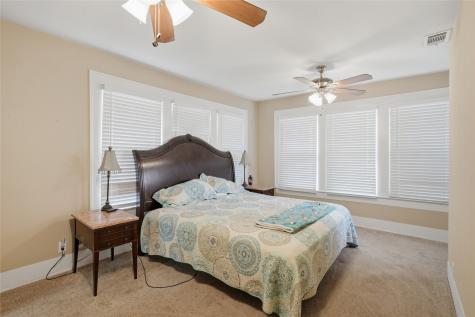 609 E Elm Street Hillsboro TX 76645