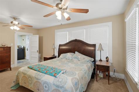 609 E Elm Street Hillsboro TX 76645