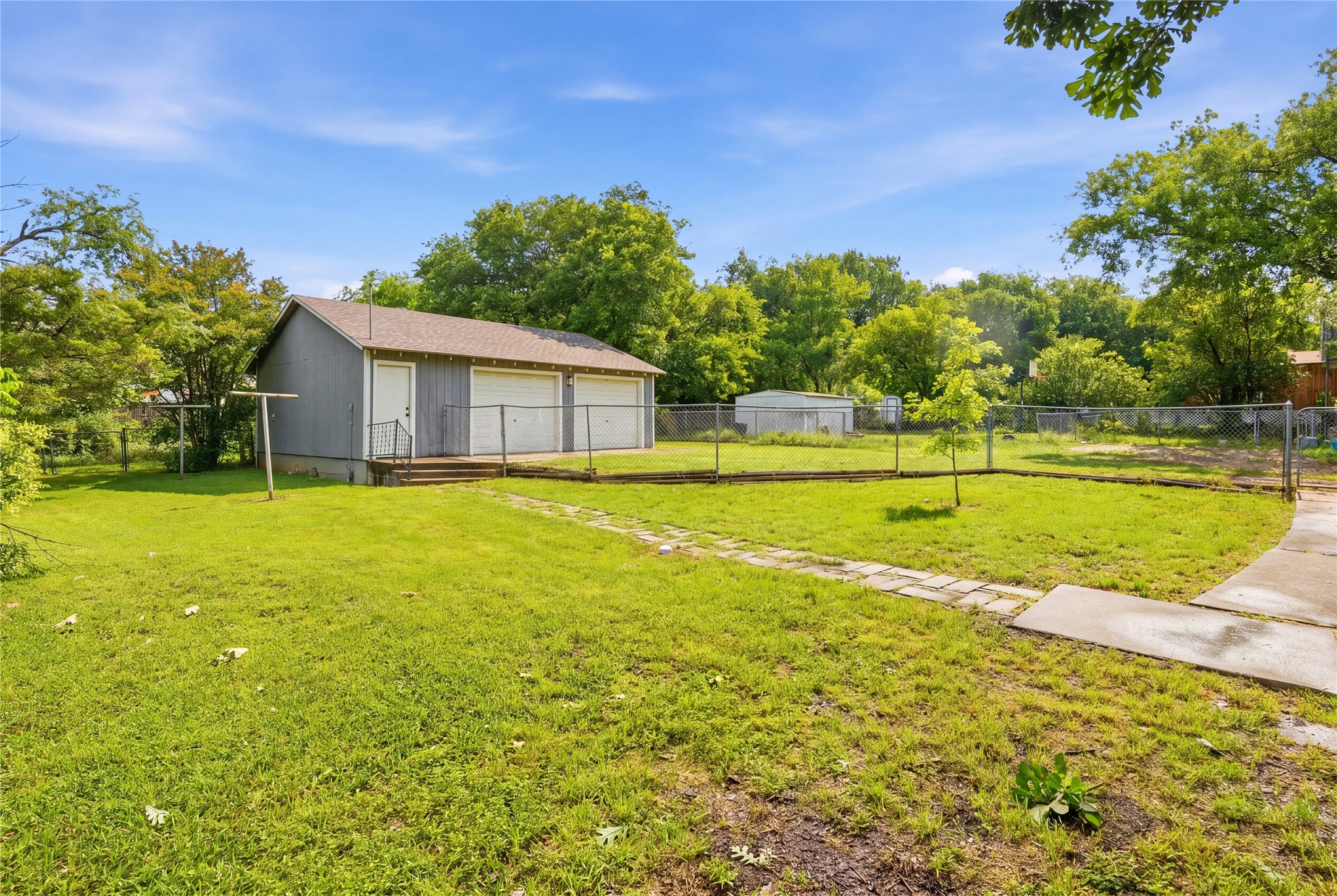 609 E Elm Street Hillsboro TX 76645