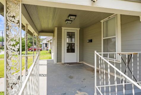 609 E Elm Street Hillsboro TX 76645