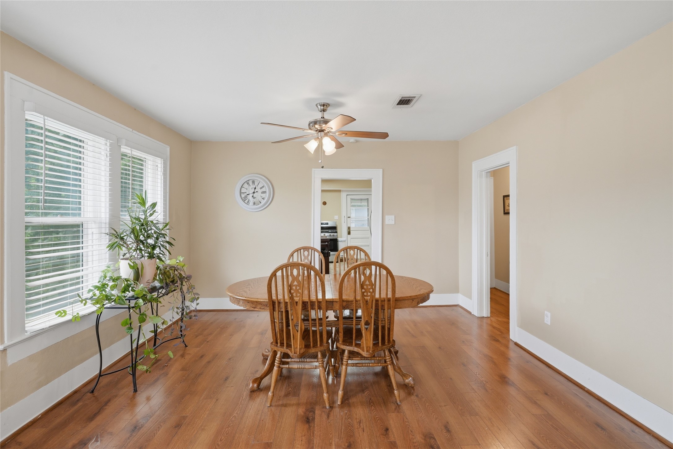 609 E Elm Street Hillsboro TX 76645