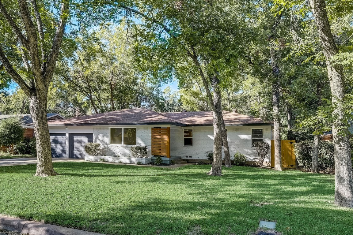1513 Larkspur Drive Arlington TX 76013