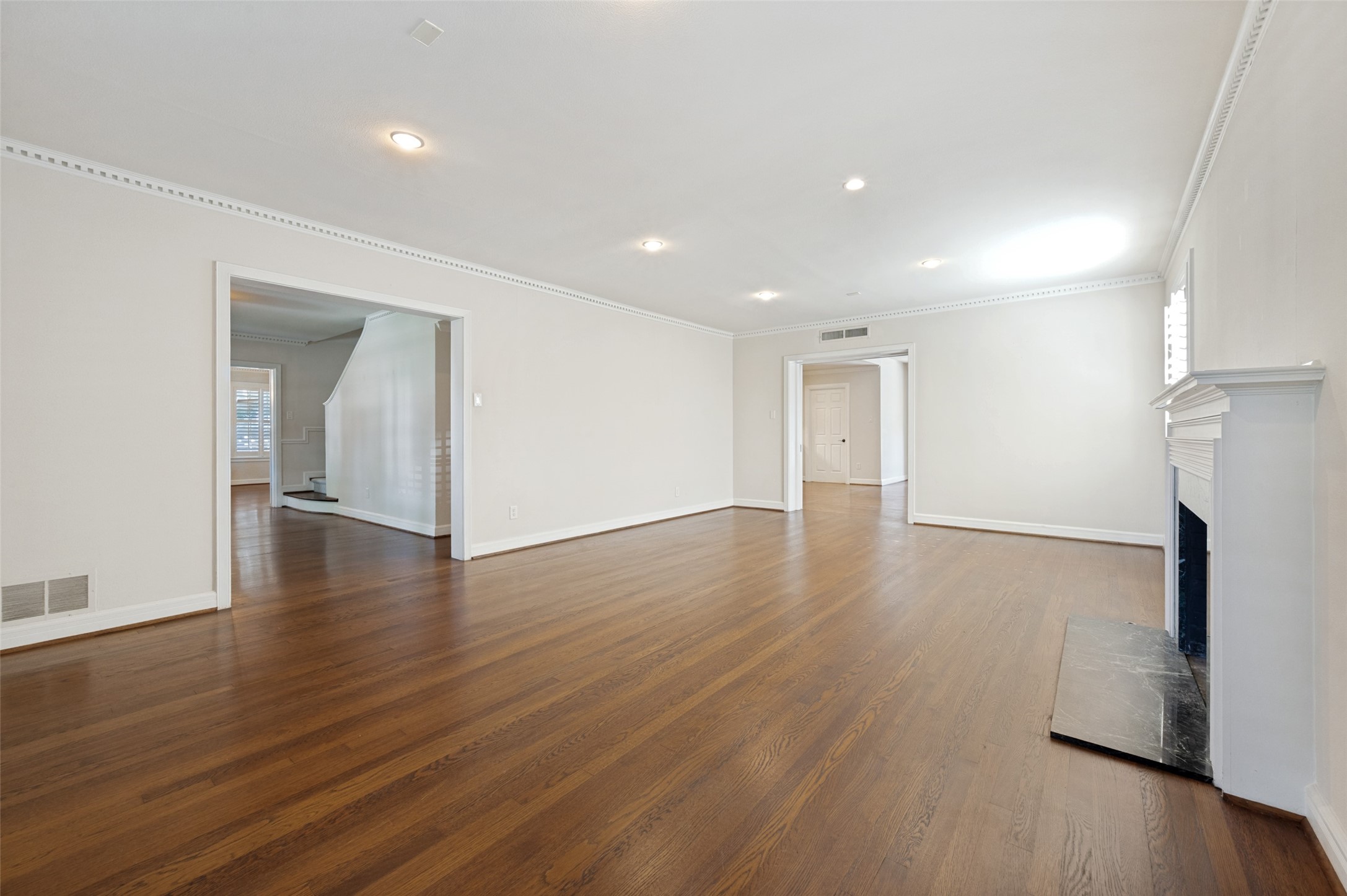 4678 Beverly Drive Highland Park TX 75209