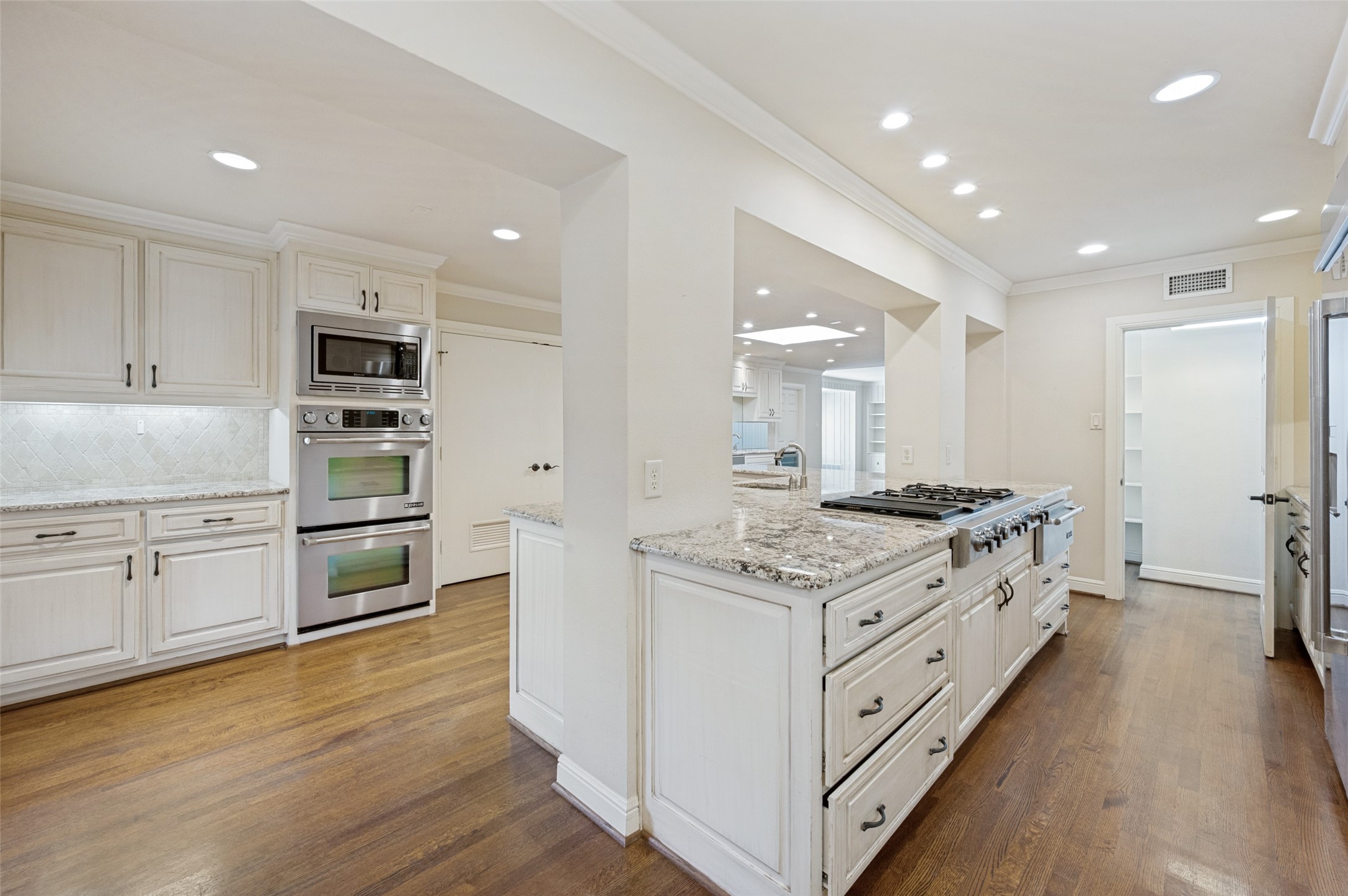 4678 Beverly Drive Highland Park TX 75209
