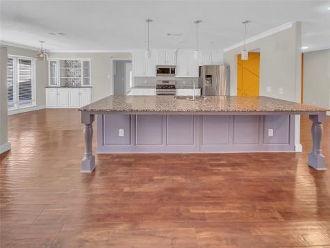 1736 Reynoldston Lane Dallas TX 75232