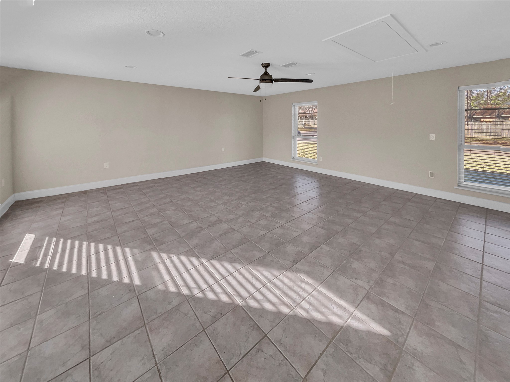 1736 Reynoldston Lane Dallas TX 75232