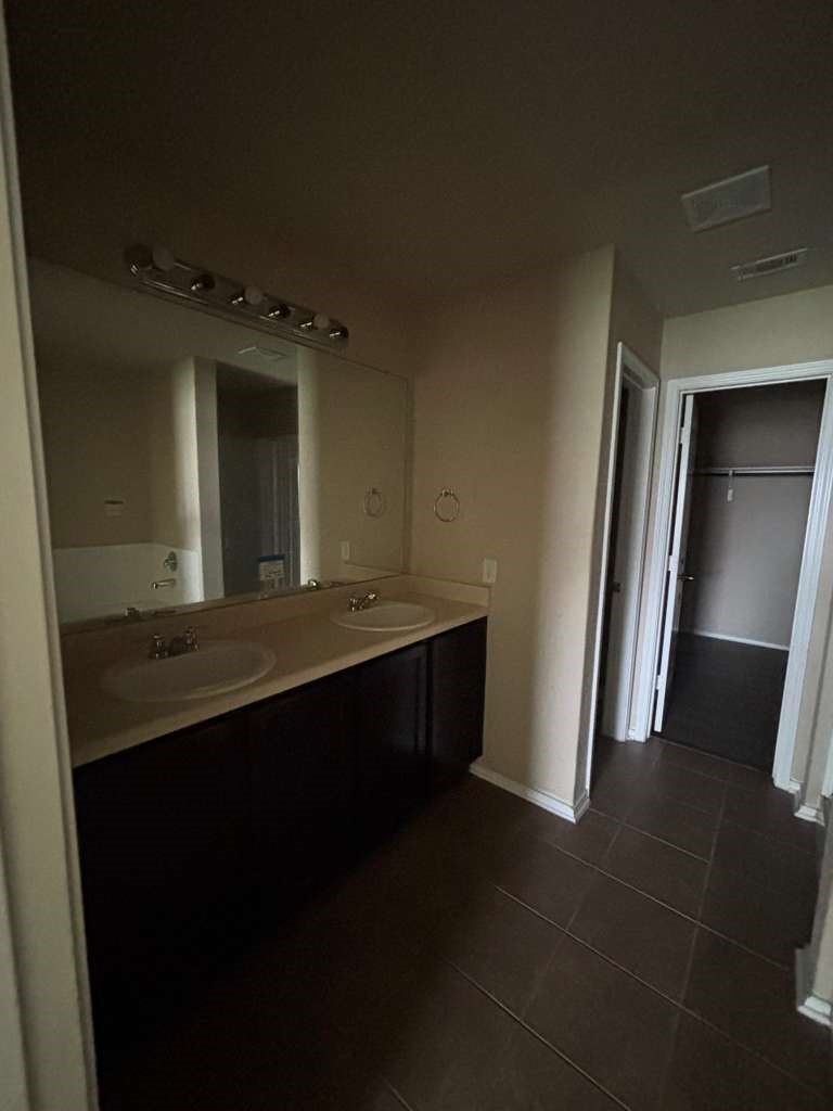 11507 N Peak San Antonio TX 78245