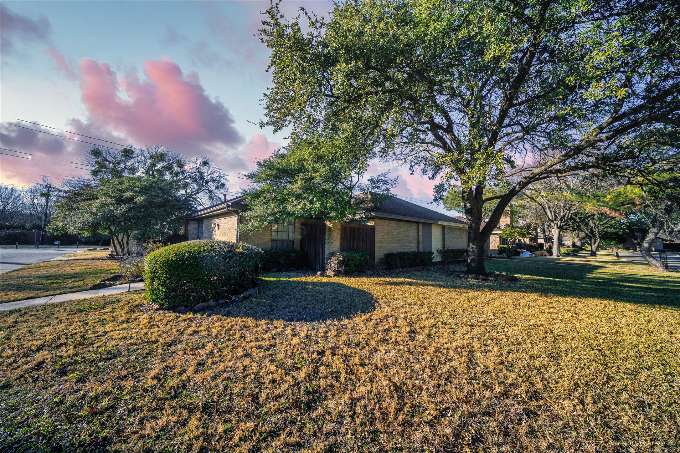 14813 Sopras Circle Addison TX 75001