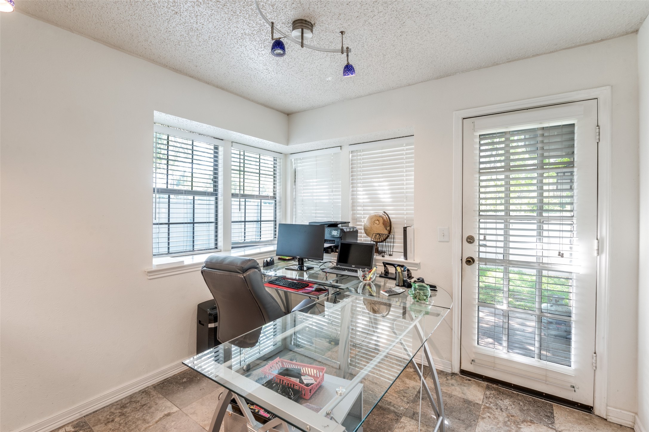 14813 Sopras Circle Addison TX 75001