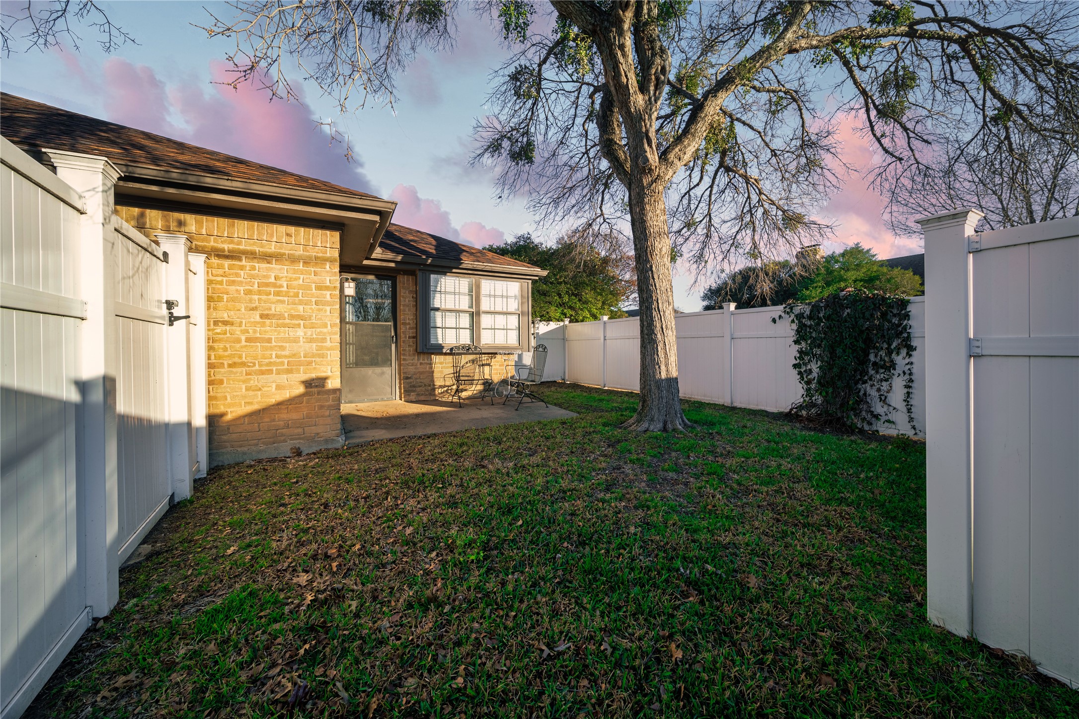 14813 Sopras Circle Addison TX 75001