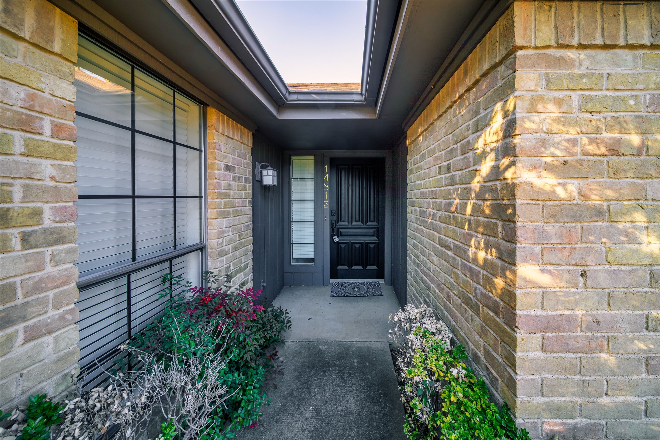 14813 Sopras Circle Addison TX 75001