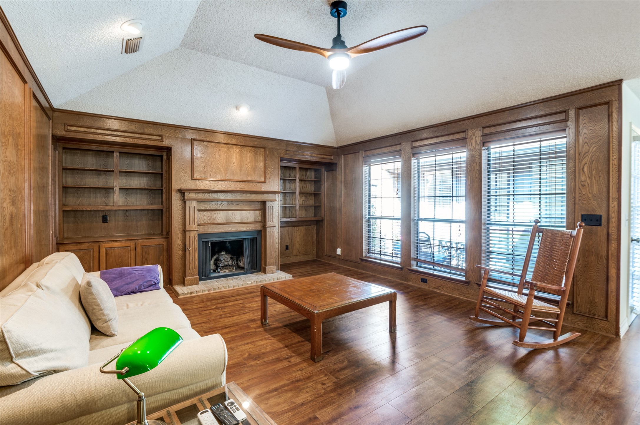 14813 Sopras Circle Addison TX 75001