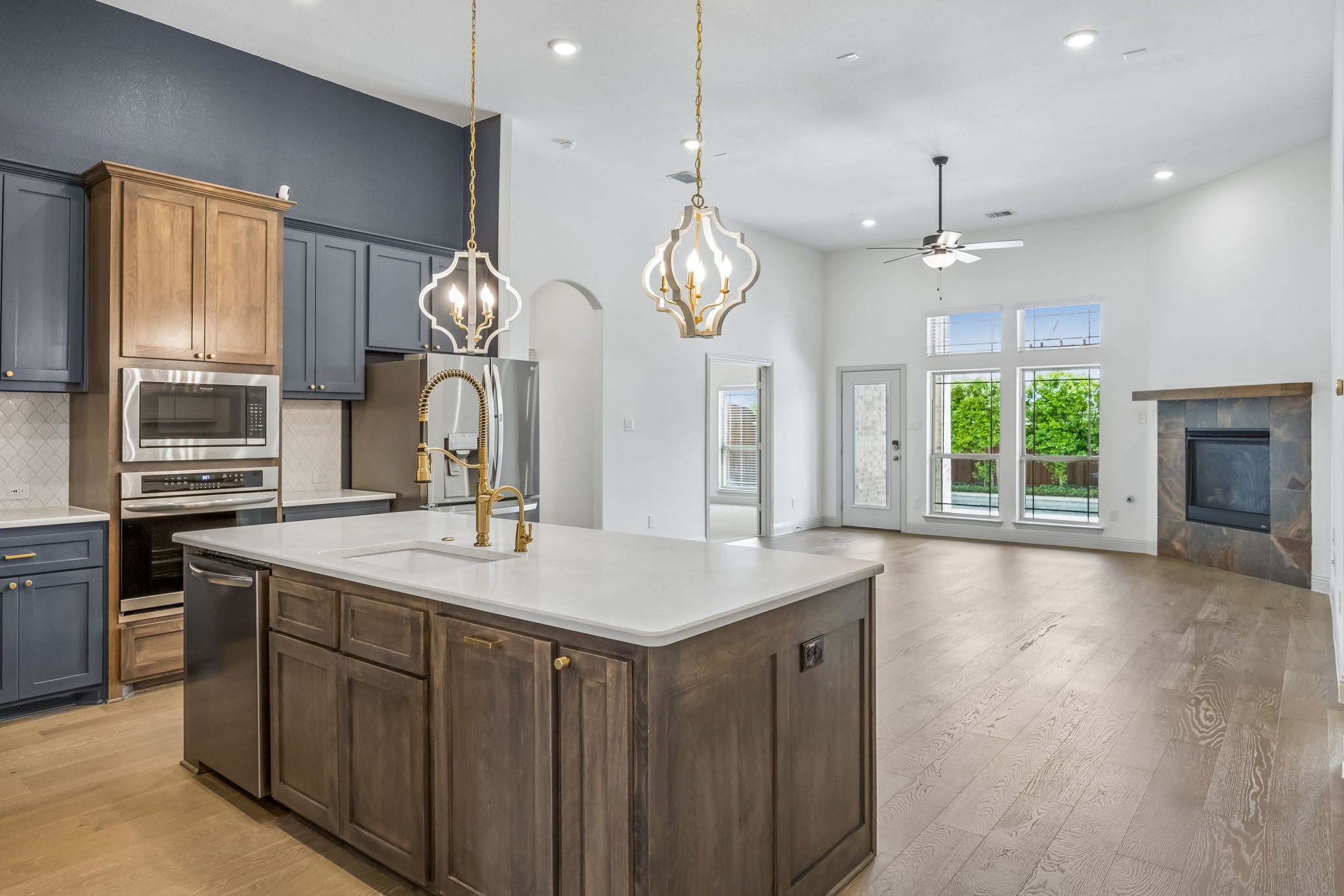 2618 Fair Oaks Avenue Midlothian TX 76065