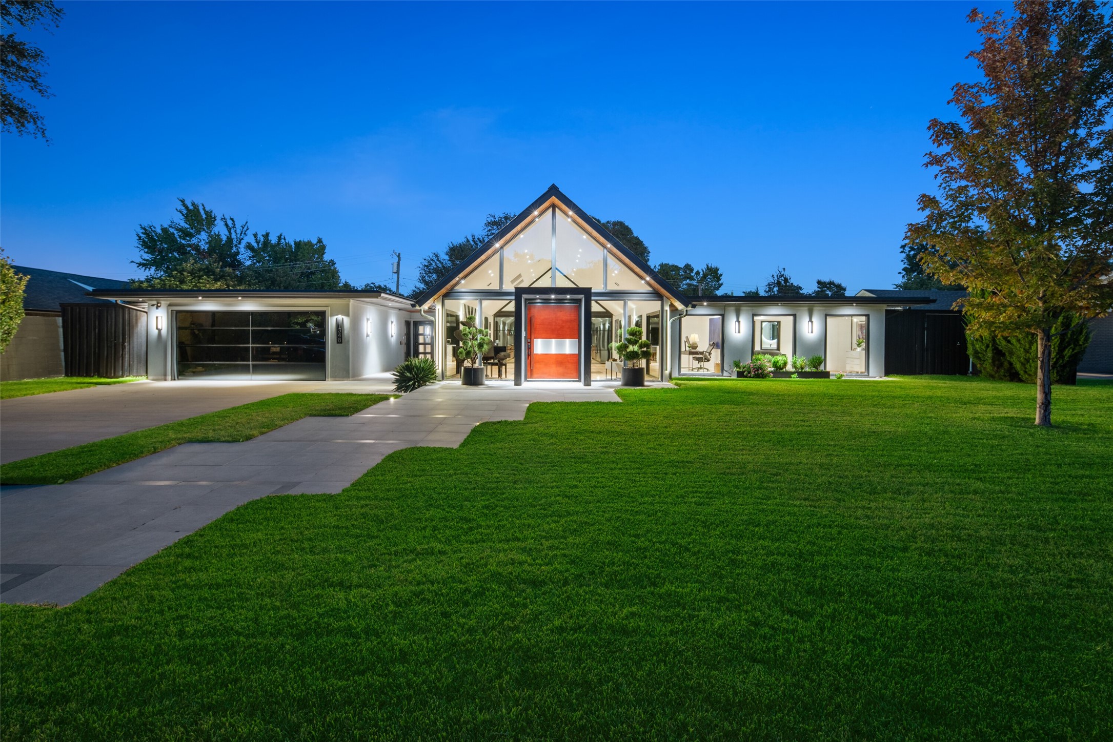 11348 Valleydale Drive Dallas TX 75230