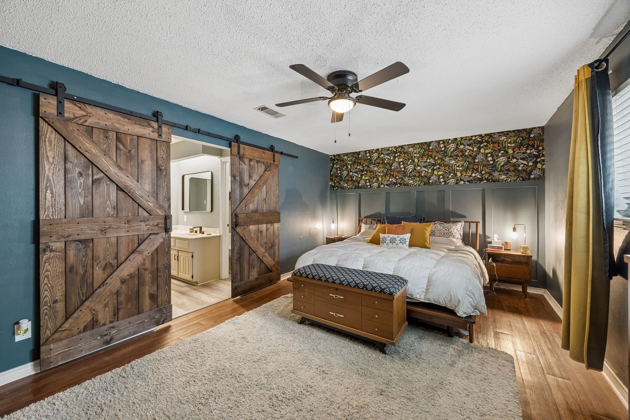 722 Royal Oaks Drive Garland TX 75040