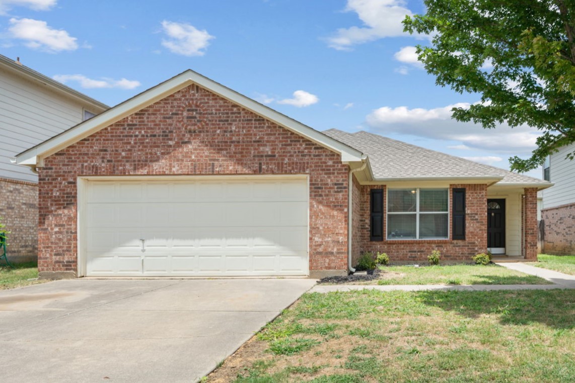 4937 Thorn Hollow Drive Fort Worth TX 76244