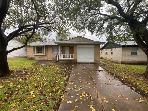 1306 Summit Street Mesquite TX 75149
