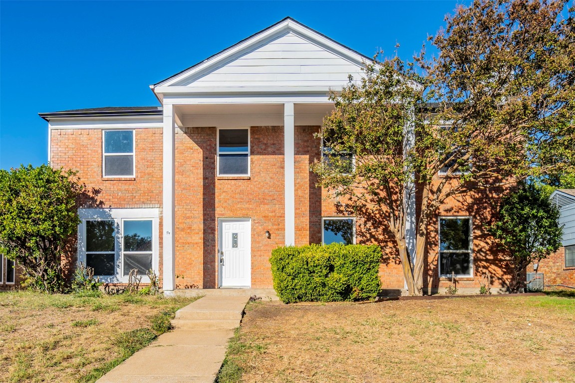 2205 Saharah Drive Garland TX 75044