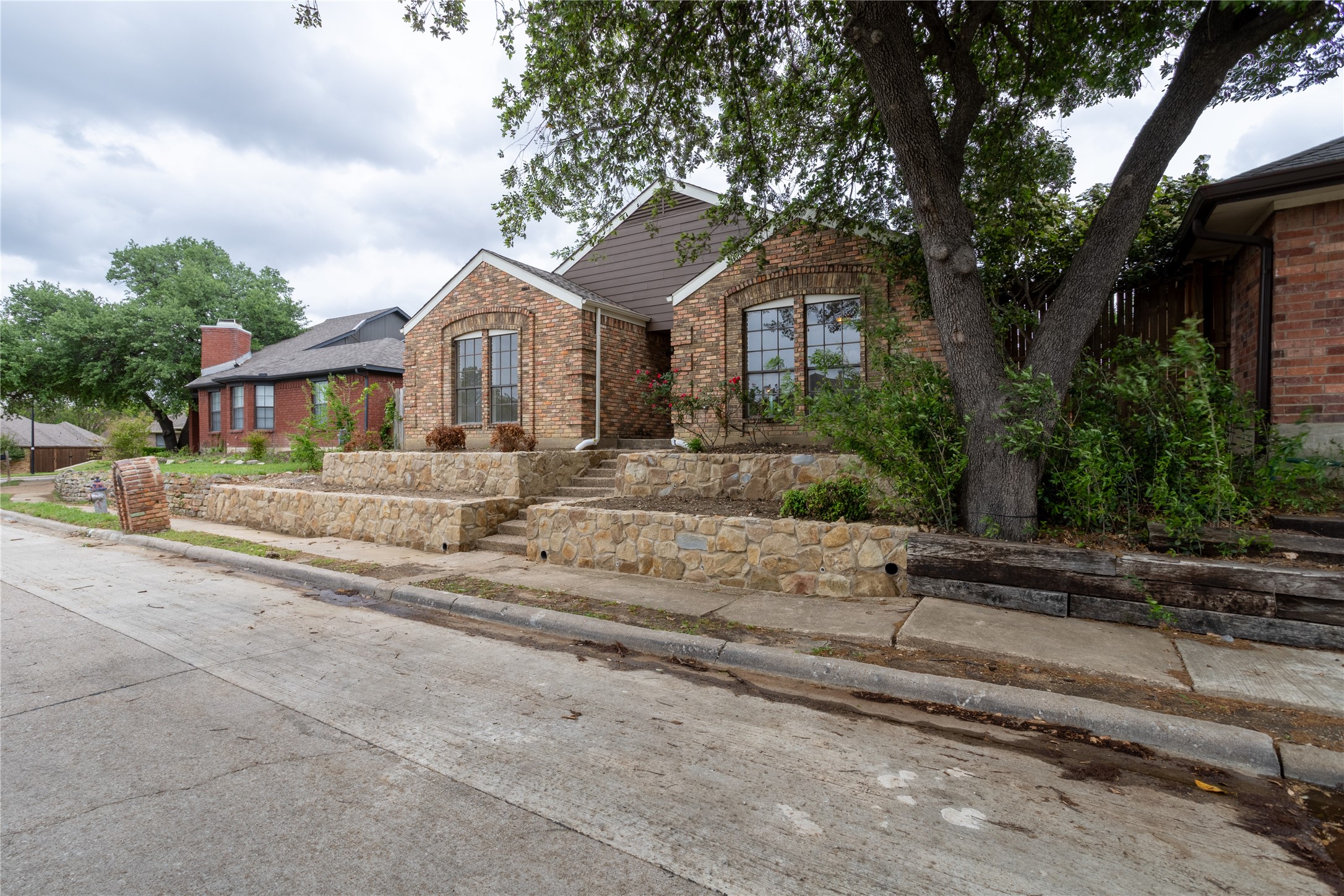 2708 Dali Drive Dallas TX 75287