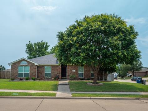 200 Lake Travis Drive Wylie TX 75098