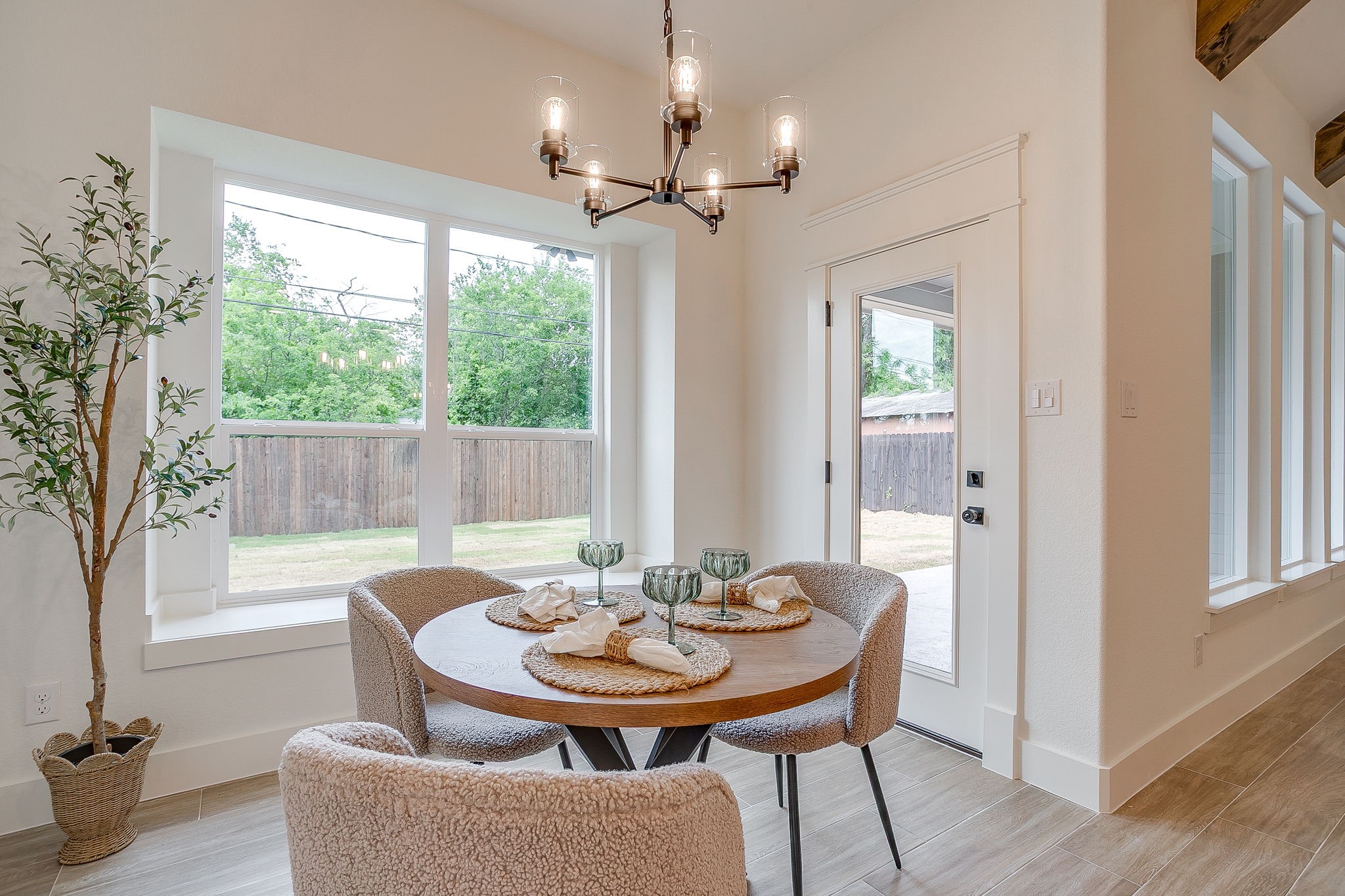 5507 Graham Street Sansom Park TX 76114