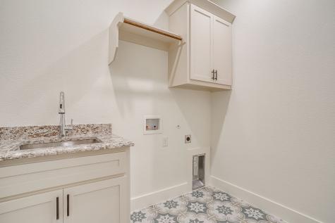 5507 Graham Street Sansom Park TX 76114