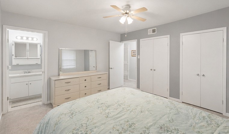 1715 Bradford Drive Arlington TX 76010