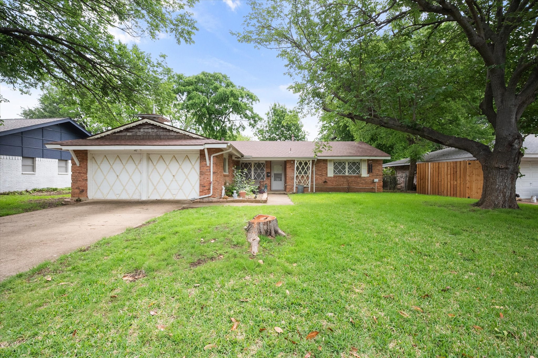 1715 Bradford Drive Arlington TX 76010